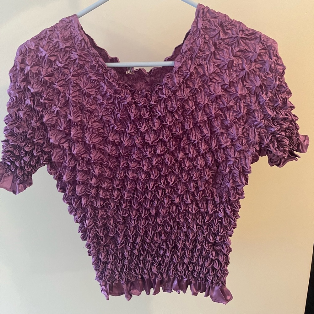 Adorable vintage shirt